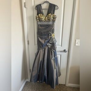 Tony Bowls Gala Dress Ball Gown Size 10